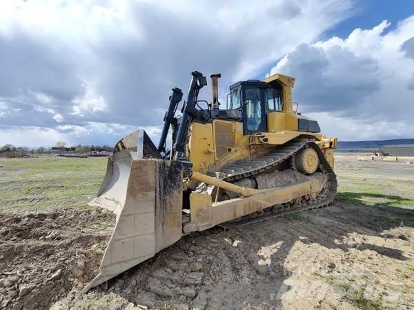 CAT D9N 履帶推土機