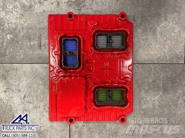 Cummins  電子設備