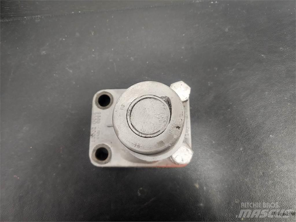 Cummins  引擎/發動機