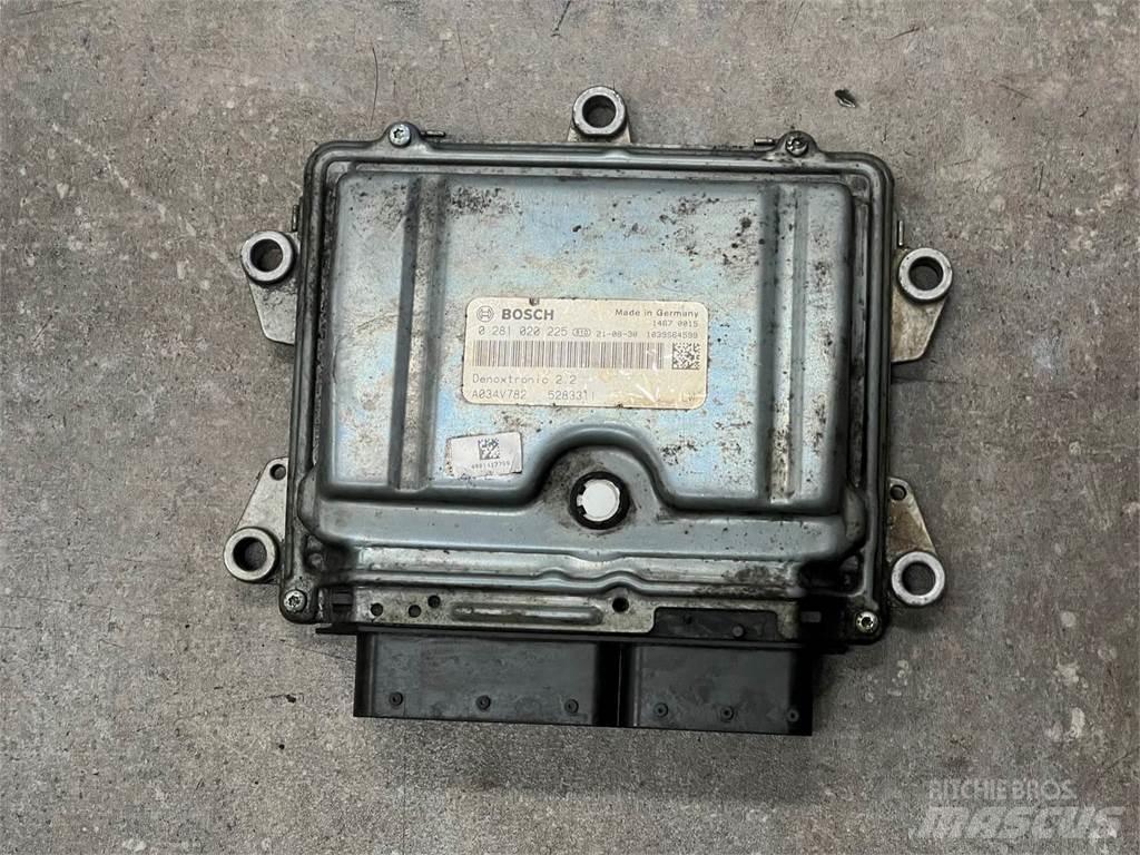 Cummins  電子設備