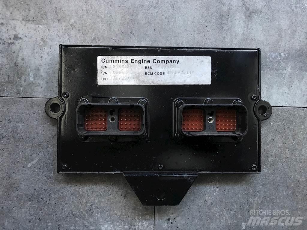 Cummins  電子設備