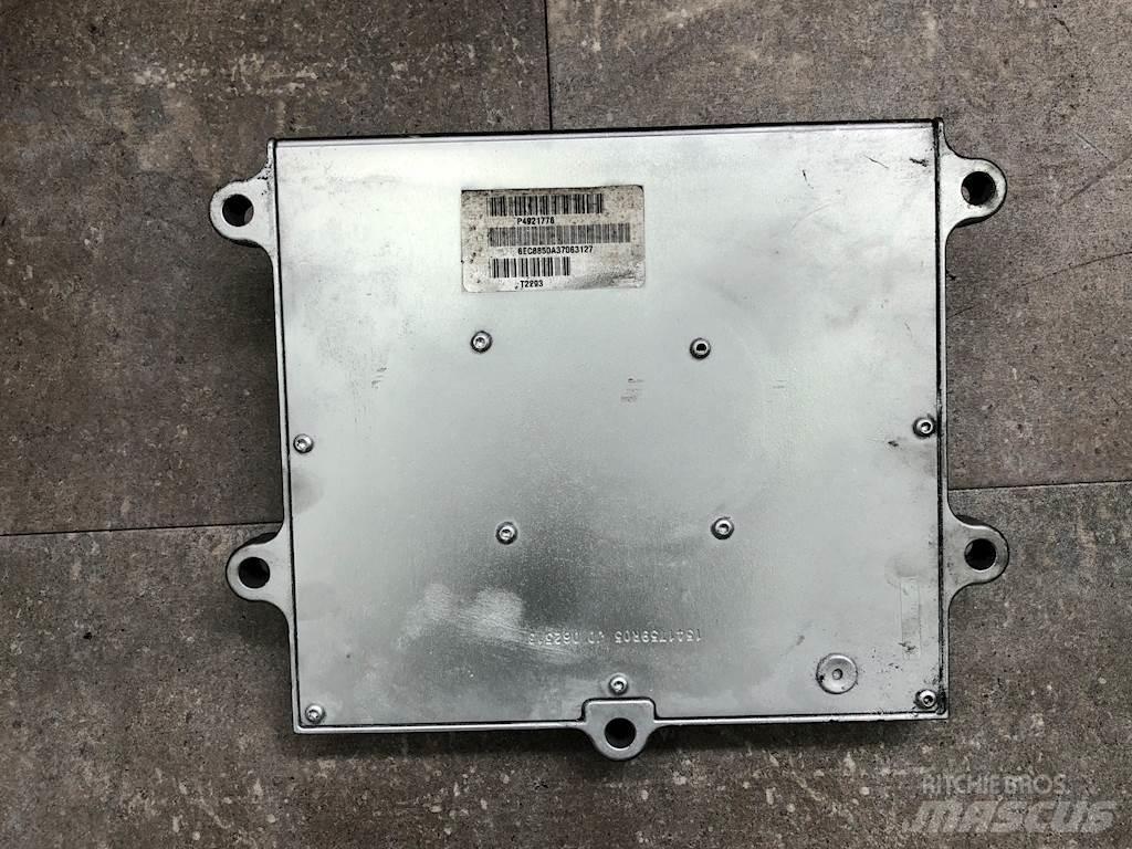 Cummins ISB 電子設備