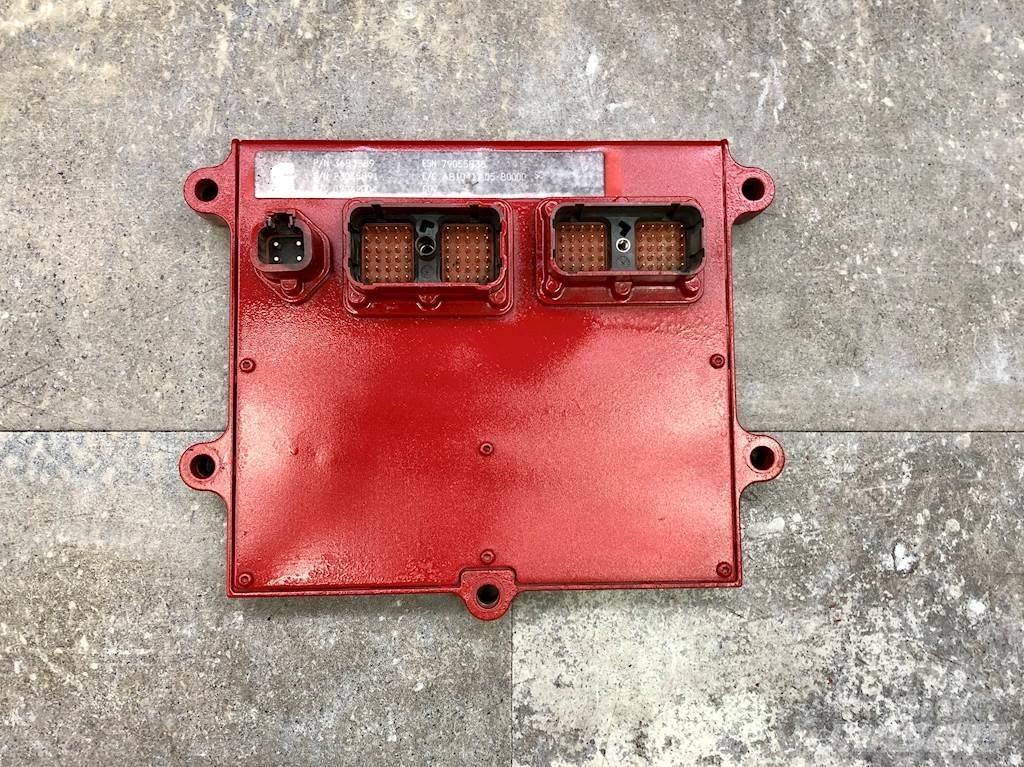 Cummins ISX 電子設備