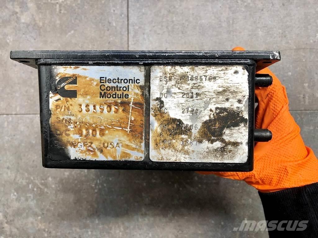 Cummins L10 電子設備