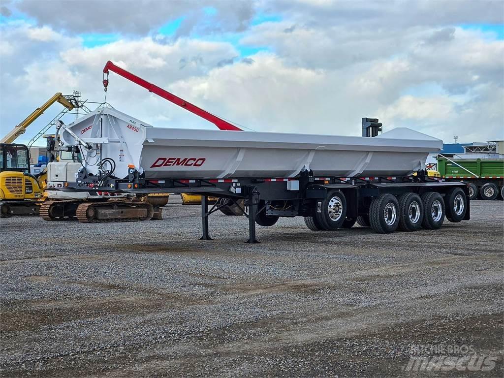 Demco  傾卸式拖車