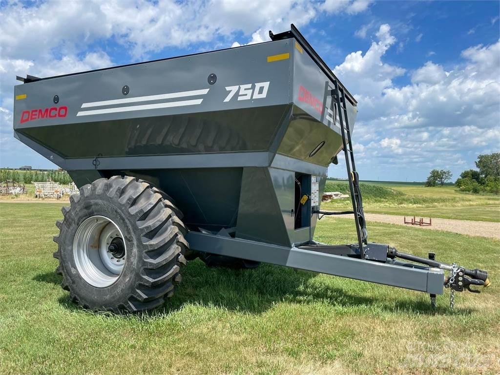 Demco 750 運糧車