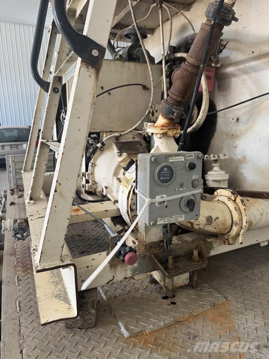 Finn T120 裝料斗、鼓風機和升降機