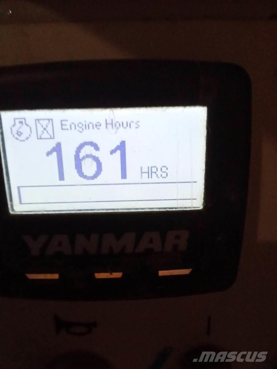 Finn T120 裝料斗、鼓風機和升降機