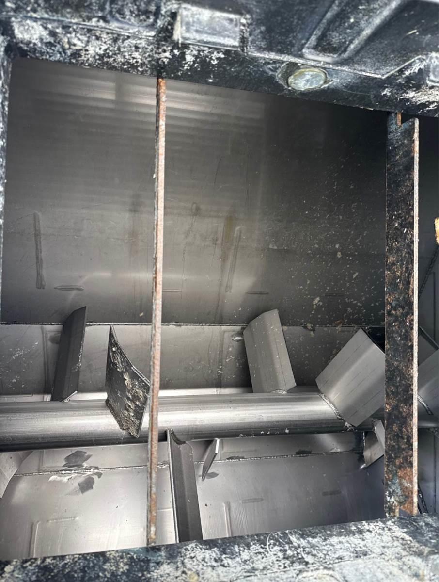 Finn T170 裝料斗、鼓風機和升降機
