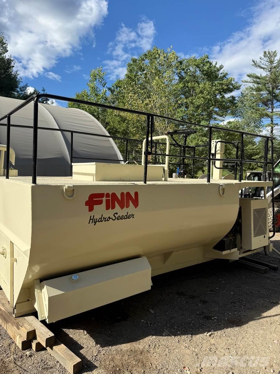 Finn T170 裝料斗、鼓風機和升降機