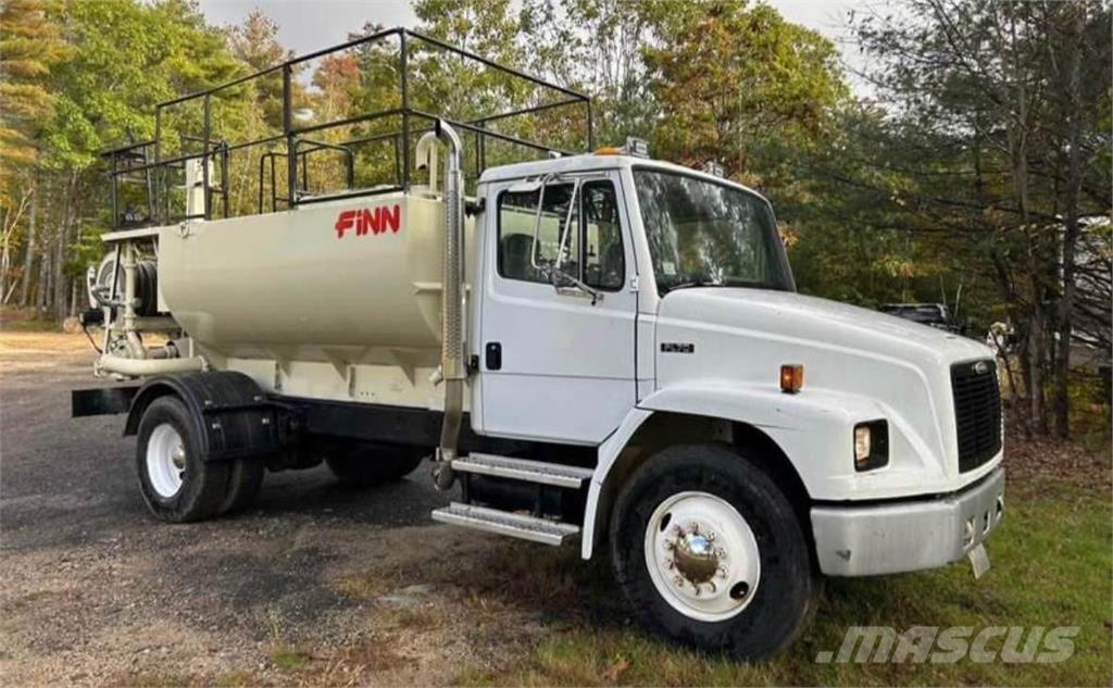 Finn T170 裝料斗、鼓風機和升降機