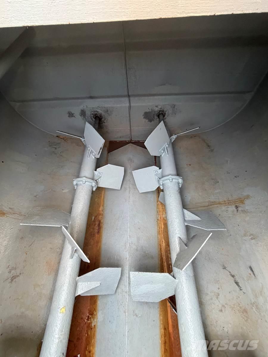 Finn T240 裝料斗、鼓風機和升降機