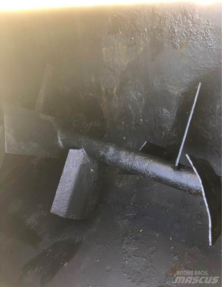 Finn T60 裝料斗、鼓風機和升降機