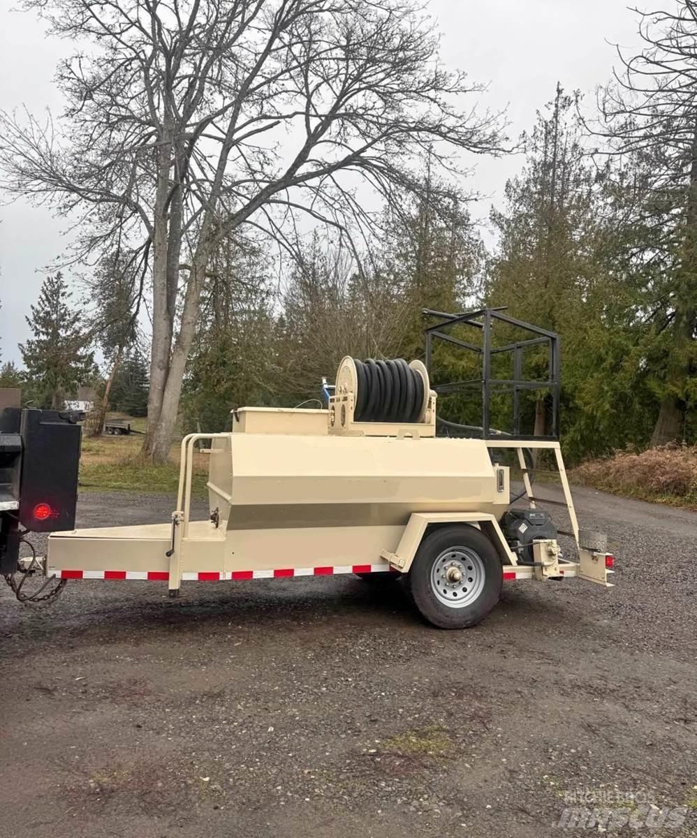 Finn T60T 裝料斗、鼓風機和升降機