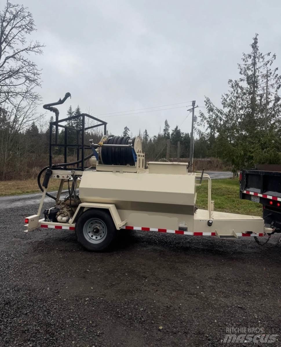Finn T60T 裝料斗、鼓風機和升降機