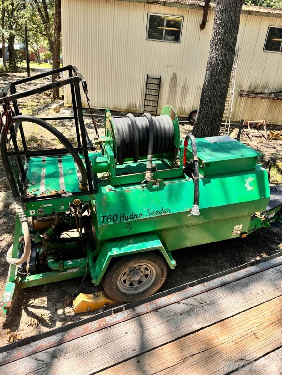 Finn T60T 裝料斗、鼓風機和升降機