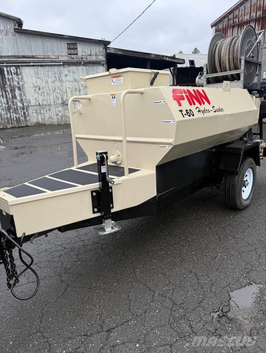 Finn T60T 裝料斗、鼓風機和升降機