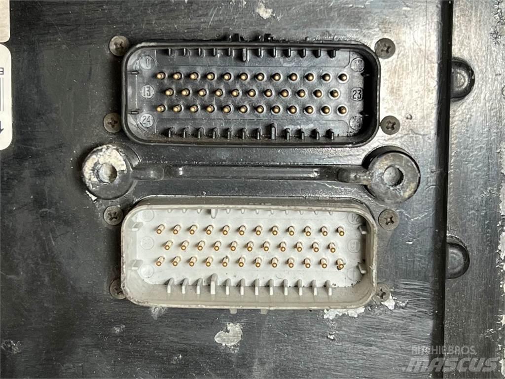 Ford  電子設備