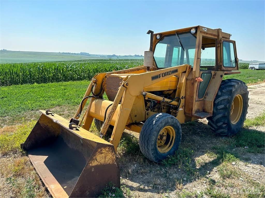 Ford 445 曳引機