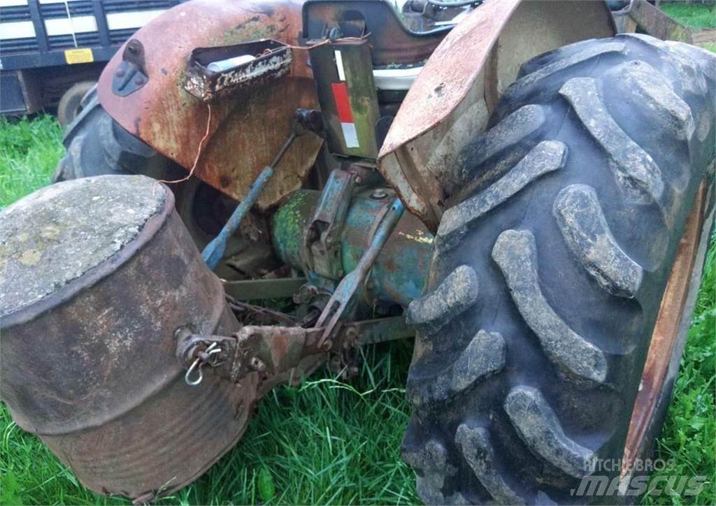 Ford 4600 曳引機