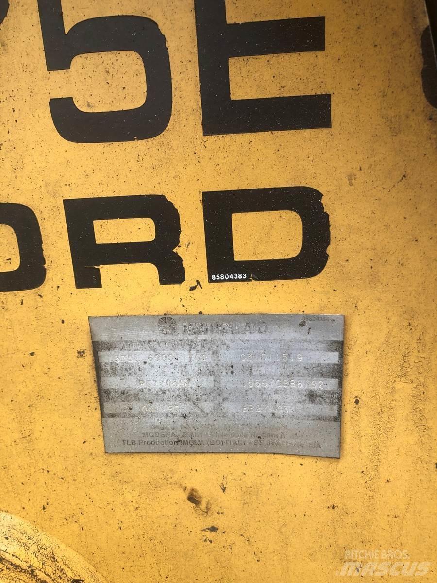 Ford 575E 反鏟裝載機
