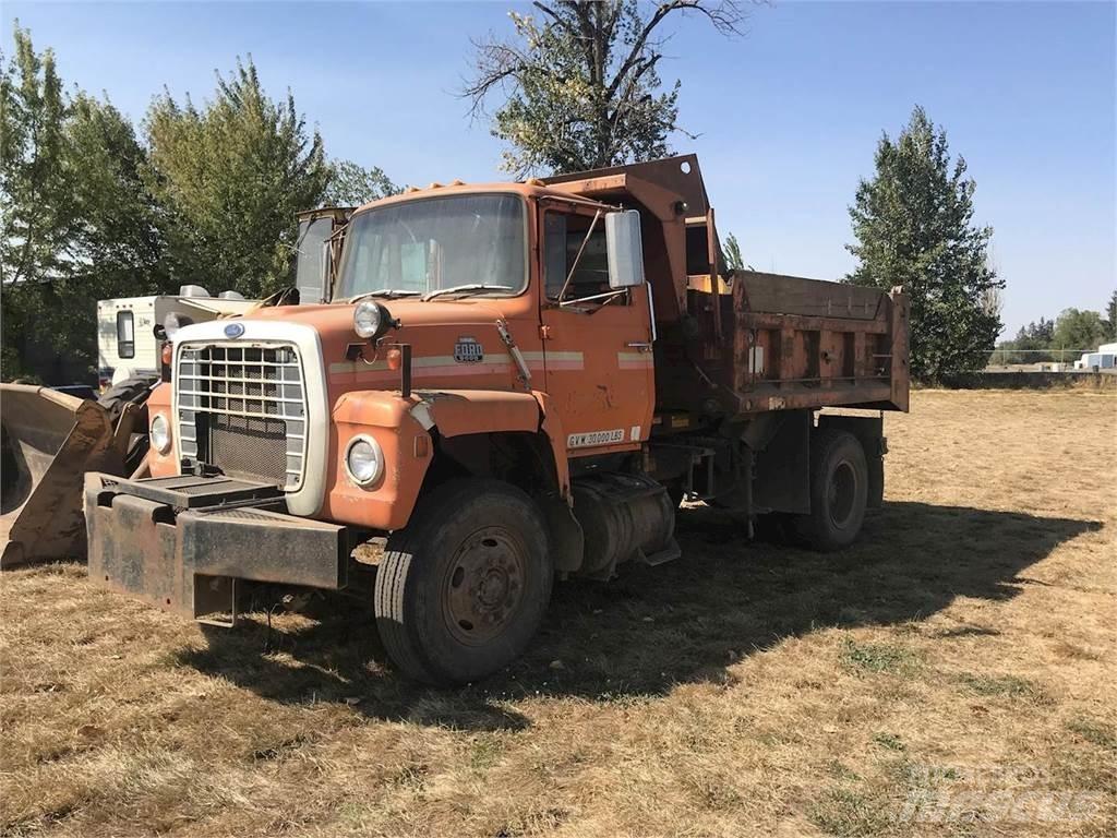 Ford 8000 傾卸式卡車