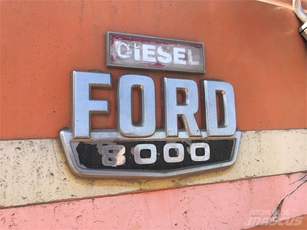 Ford 8000 傾卸式卡車