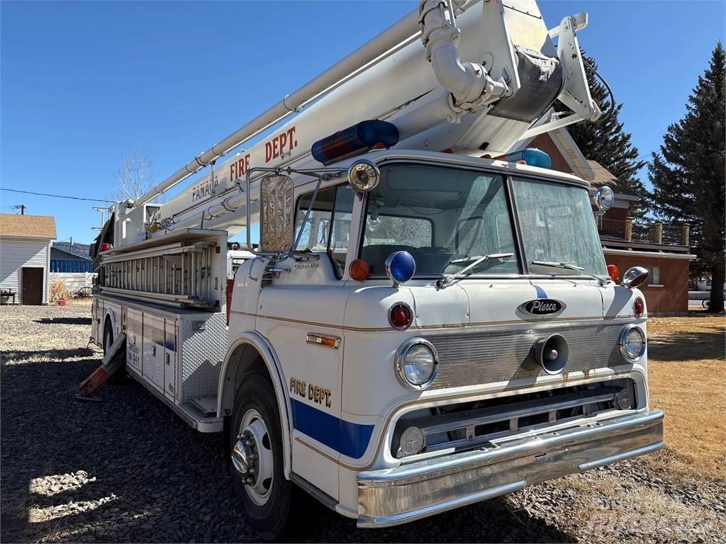 Ford 8000 消防車