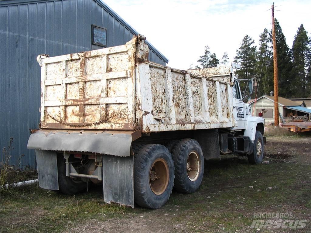Ford 8000 傾卸式卡車
