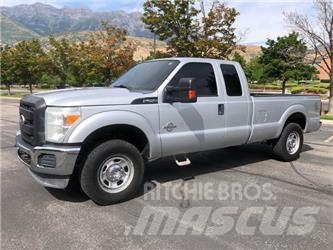 Ford F-250 皮卡.傳統半斗卡車/側卸板