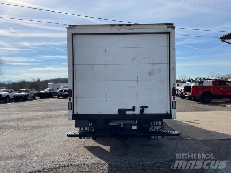 Ford F-350 貨箱式卡車
