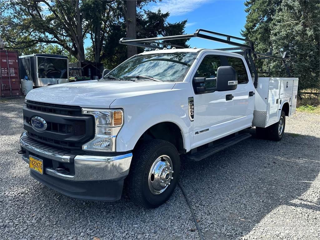 Ford F-350 都市/通用型車輛