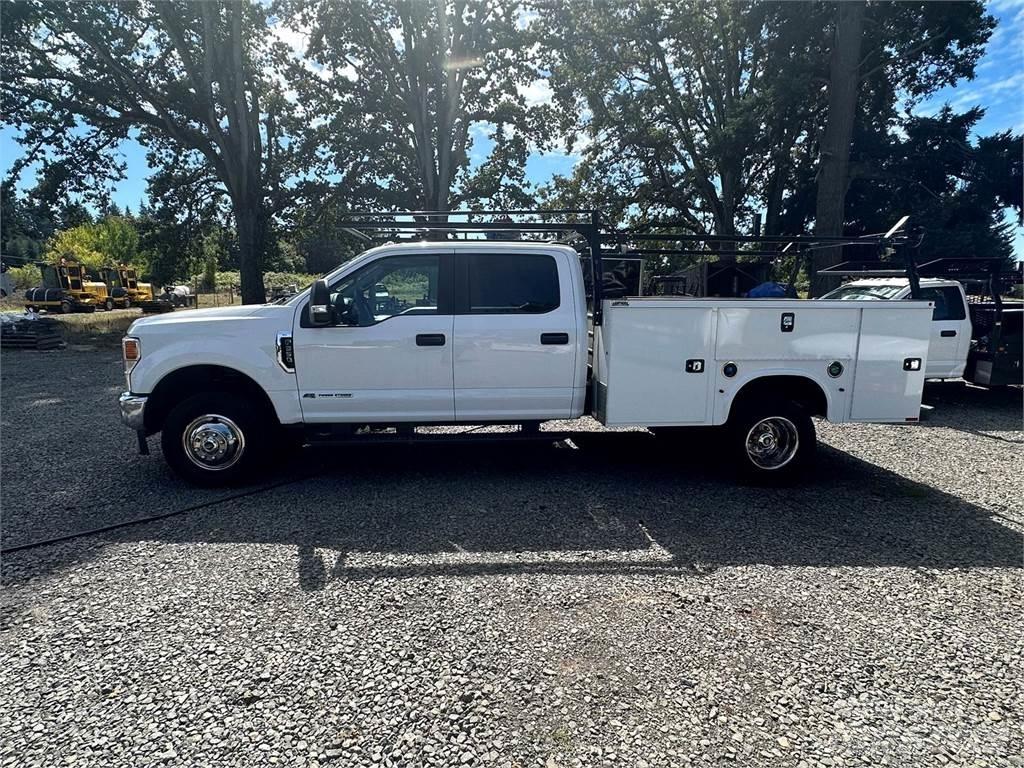 Ford F-350 都市/通用型車輛