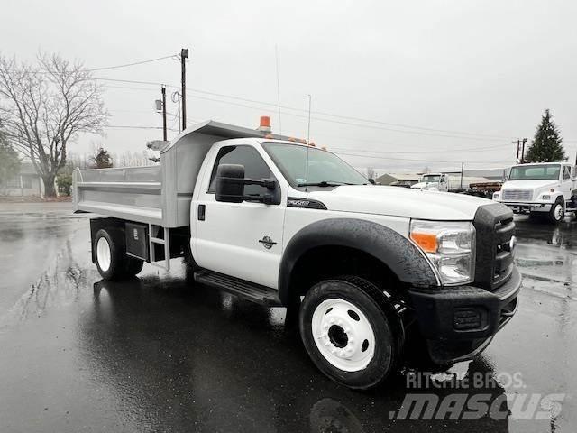 Ford F-550 傾卸式卡車