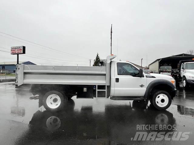 Ford F-550 傾卸式卡車