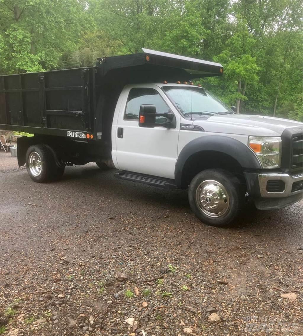 Ford F-550 傾卸式卡車