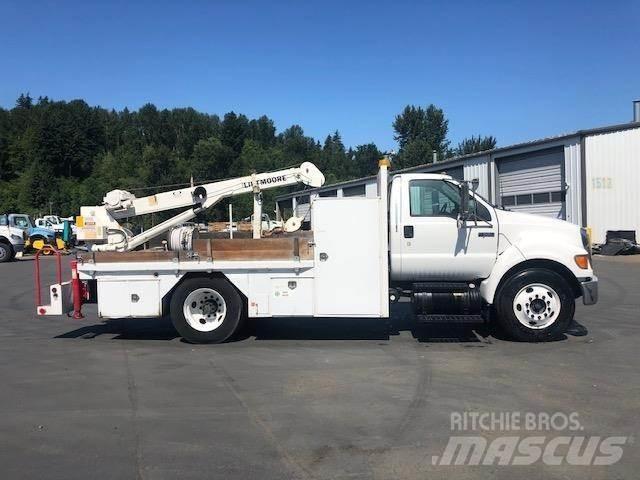 Ford F-650 都市/通用型車輛
