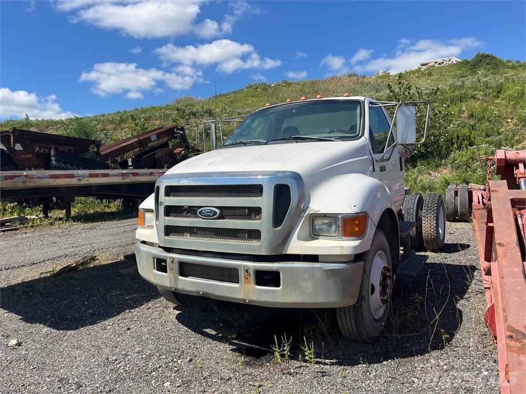 Ford F-650 商用底盤車