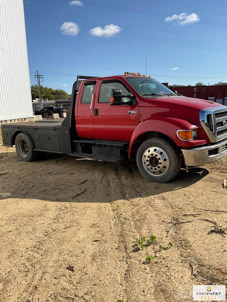 Ford F-650 都市/通用型車輛