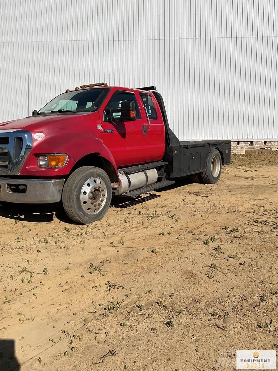 Ford F-650 都市/通用型車輛