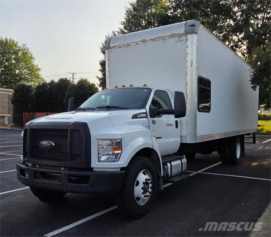 Ford F-650 貨箱式卡車