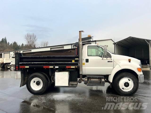 Ford F-750 傾卸式卡車