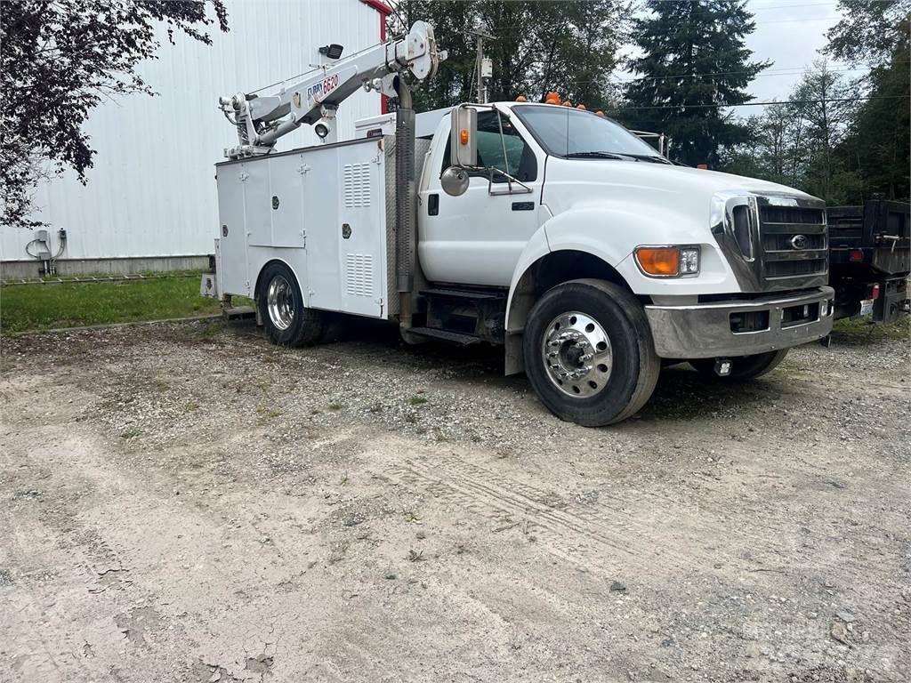 Ford F-750 都市/通用型車輛