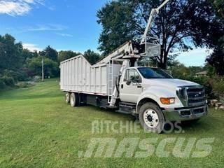 Ford F-750 起重機卡車
