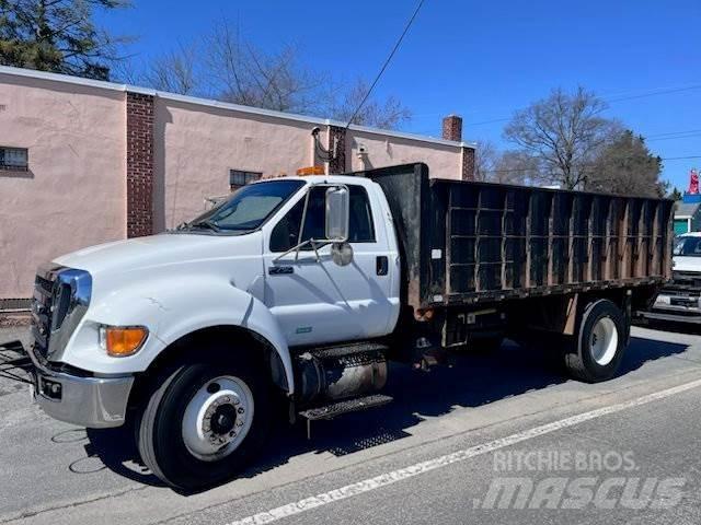 Ford F-750 傾卸式卡車