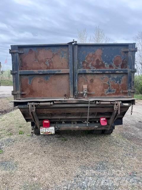 Ford F-750 傾卸式卡車