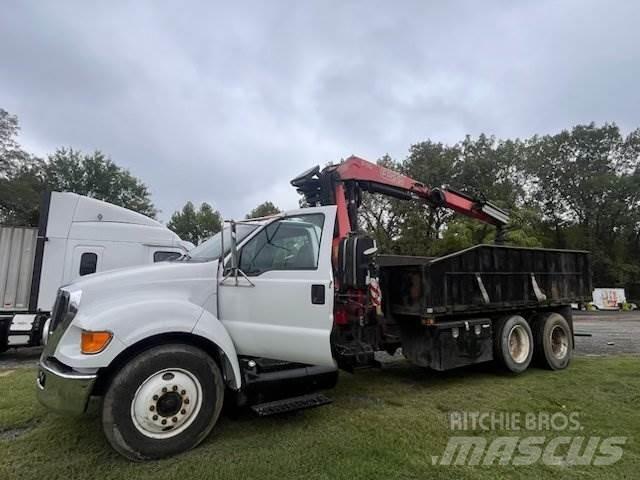 Ford F-750 其他貨車