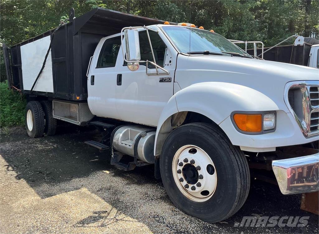 Ford F-750 傾卸式卡車