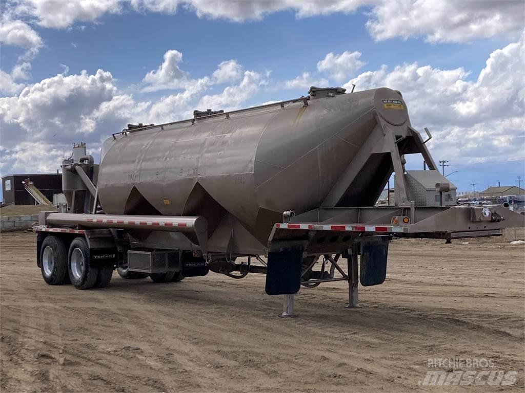 Fruehauf  罐體拖車