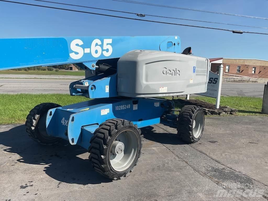 Genie S-65 伸縮臂高空作業車